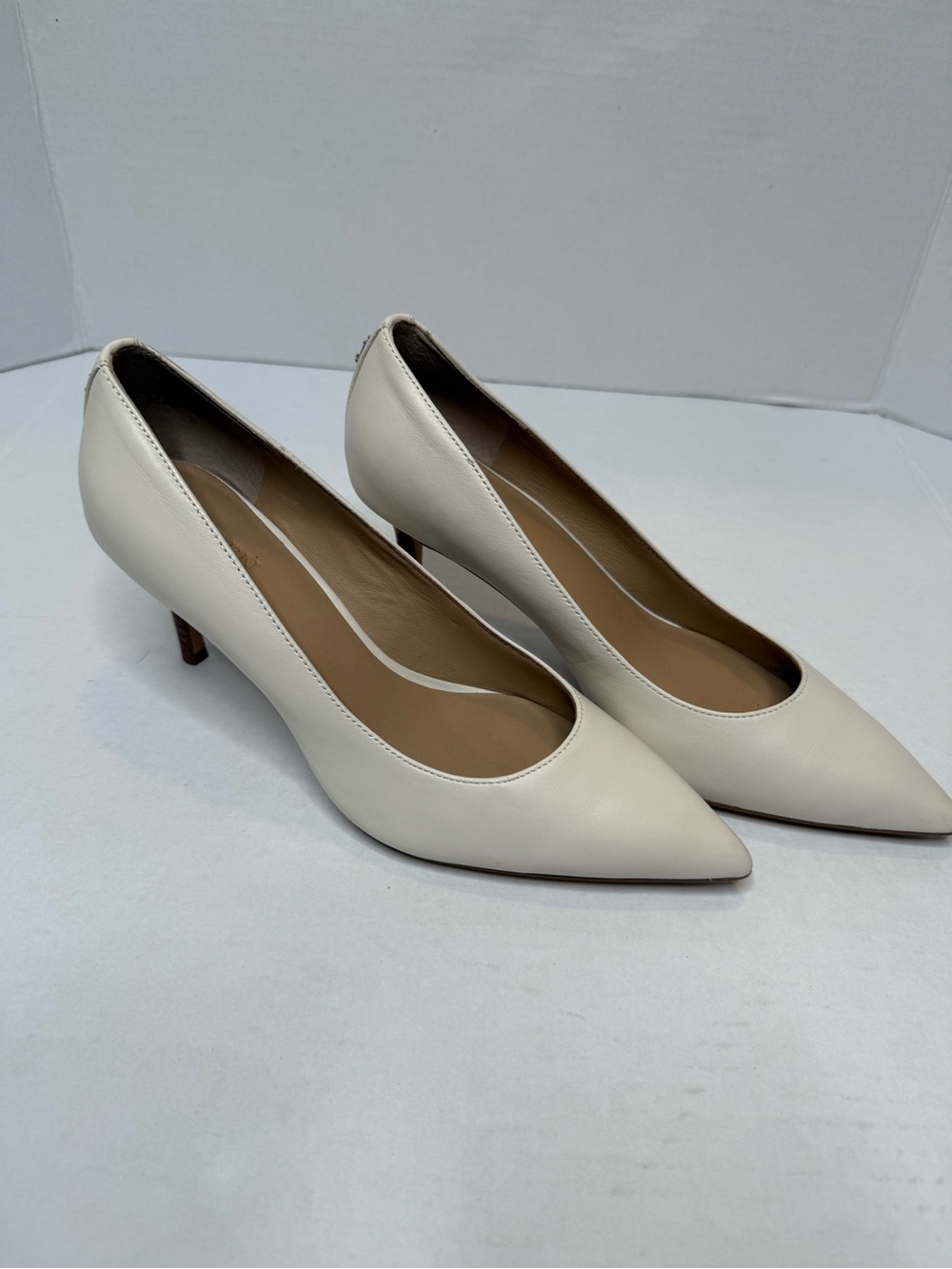 Ralph Lauren Ivory Pointed-Toe Leather Kitten Heels